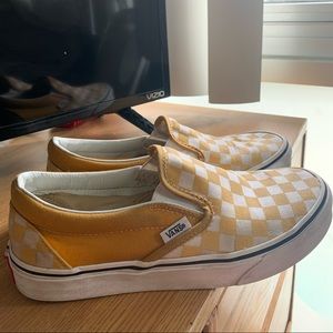 Yellow checkered Vans - Size 7.5